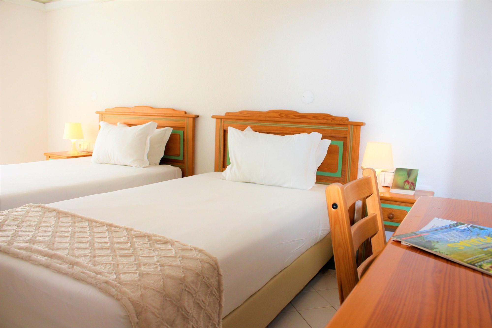 Ourabay Hotel Apartamento - Art & Holidays Albufeira Exteriér fotografie