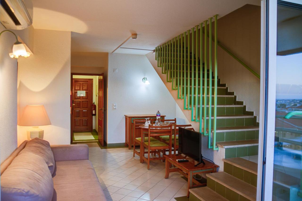 Ourabay Hotel Apartamento - Art & Holidays Albufeira Exteriér fotografie